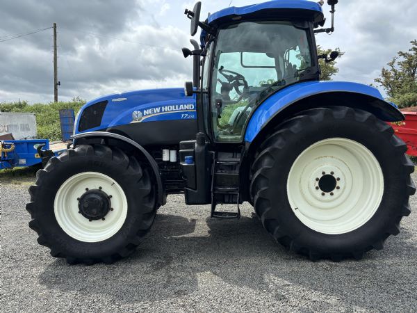 T7 210